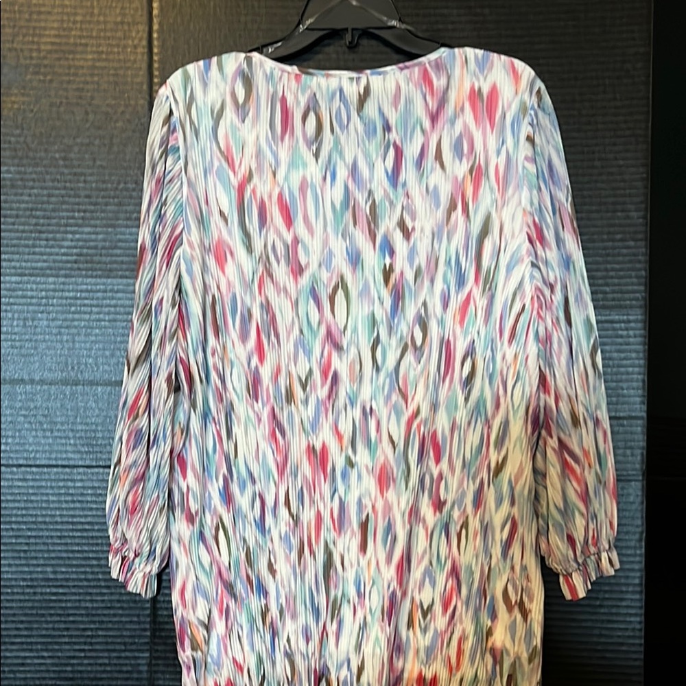 Slim Factor by Investments Multicolor Patterned Blouse Large NWT - Picture 11 of 13